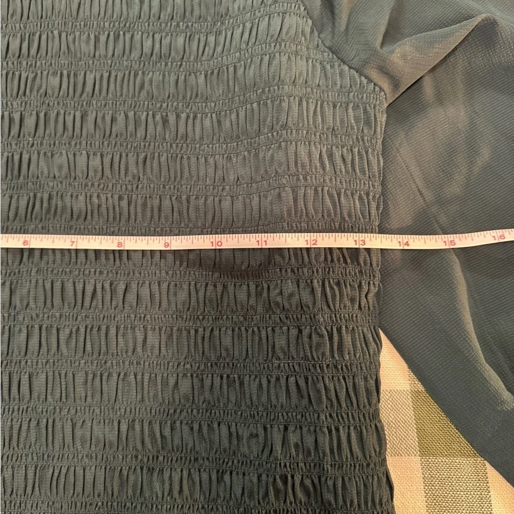 Madewell Lucie Bubble Sleeve Smocked Top in Dark Green